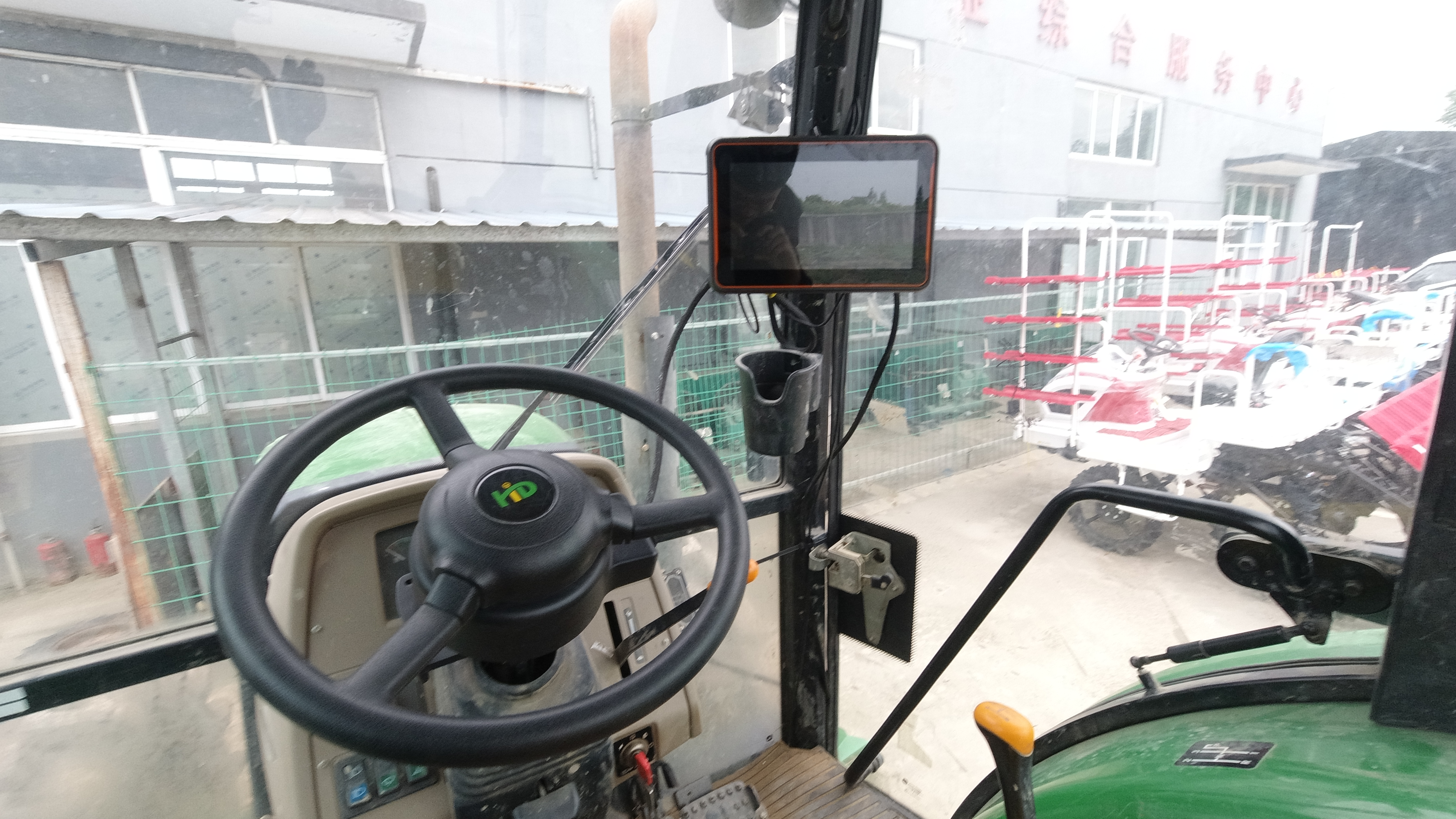 Sistema de navegación para tractores a la venta